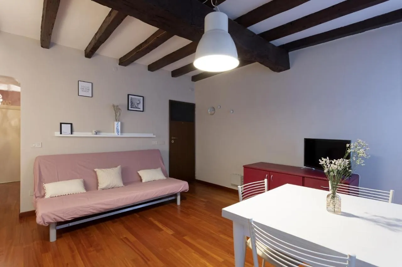 Rua Freda Apartments Modena